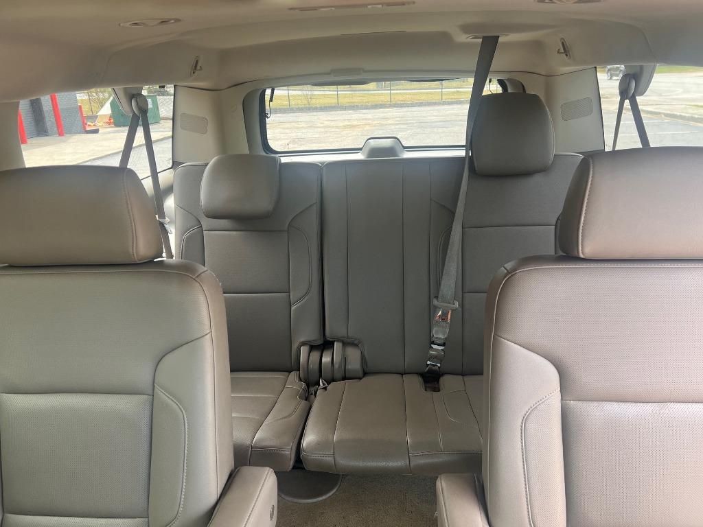 2015 Chevrolet Suburban LTZ - Photo 10