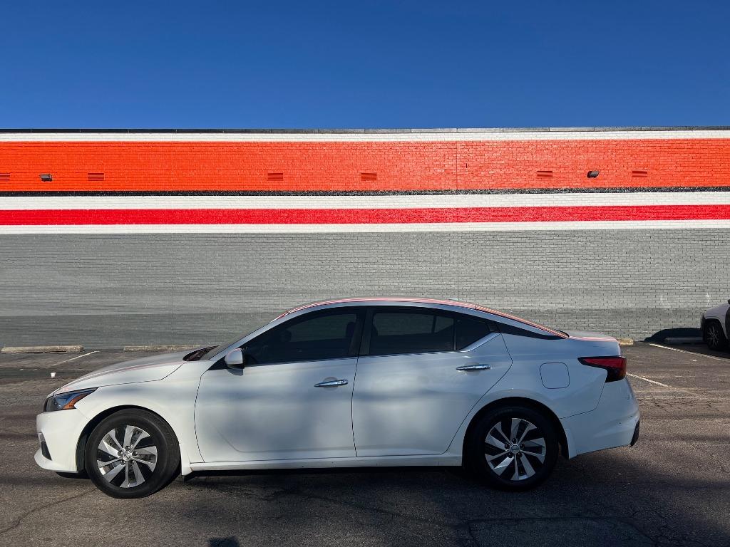 2019 Nissan Altima S